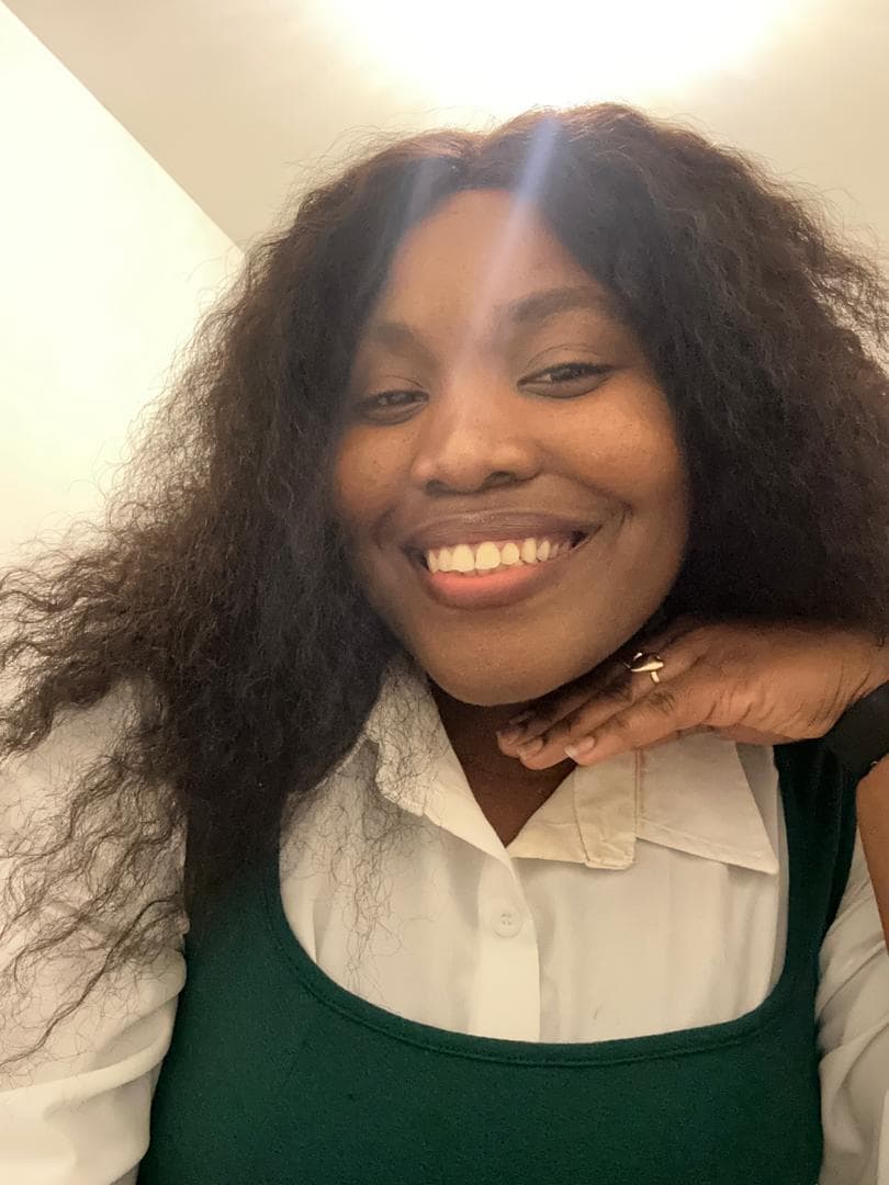 Sharon-Rose, founder of Mutiee Bakes